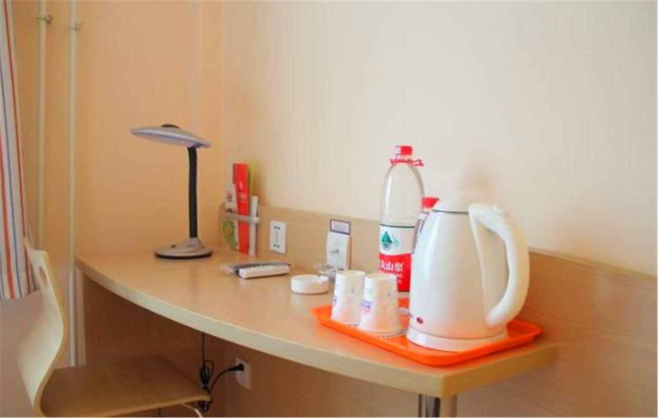 Greentree Inn Shandong Qingdao Railway Station Zhanqiao Yacht Wharf Express Exteriör bild